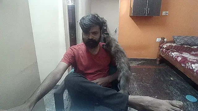 Snapshot of Indiaguy4u chatting on December 30, 2024, 2:53 am Indiaguy4u online show from December 30, 2024, 2:53 am