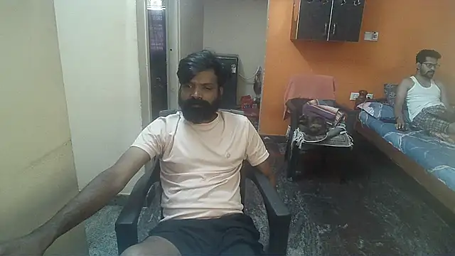 Snapshot of Indiaguy4u chatting on January 31, 2025, 6:57 am Indiaguy4u online show from January 31, 2025, 6:57 am