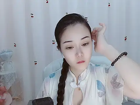 Angel-C online show from October 24, 2025, 1:24 am