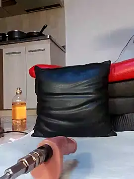 Snapshot of shelby_kutter chatting on February 27, 2025, 10:09 pm shelby kutter online show from February 27, 2025, 10:09 pm