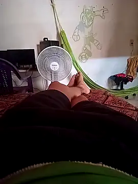 JOHN GOSTOSO online show from December 18, 2025, 3:51 pm