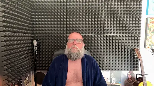 Snapshot of Noitelivre chatting on April 3, 2026, 7:39 am Noitelivre online show from April 3, 2026, 7:39 am