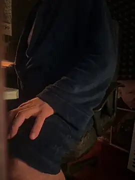 Snapshot of Noitelivre chatting on April 4, 2026, 6:11 am Noitelivre online show from April 4, 2026, 6:11 am