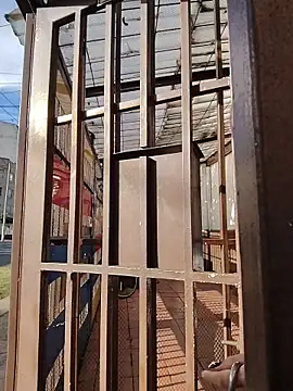  Laary online show from March 11, 2026, 9:43 pm