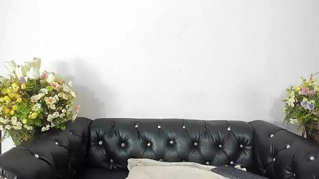 Snapshot of SSCARLETH_ chatting on February 20, 2026, 11:54 am SSCARLETH online show from February 20, 2026, 11:54 am