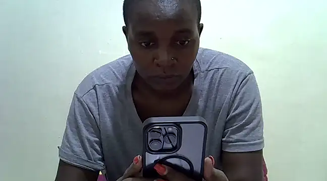 Snapshot of Realdiva02 chatting on March 7, 2025, 6:54 pm Realdiva02 online show from March 7, 2025, 6:54 pm