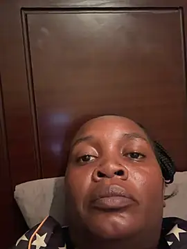 Snapshot of Realdiva02 chatting on June 14, 2026, 7:16 pm Realdiva02 online show from June 14, 2026, 7:16 pm