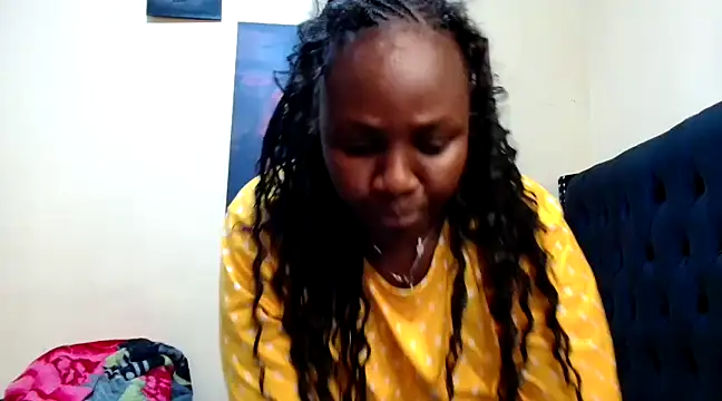 Snapshot of Toomuchbooty33 chatting on February 1, 2025, 12:47 pm Toomuchbooty33 online show from February 1, 2025, 12:47 pm