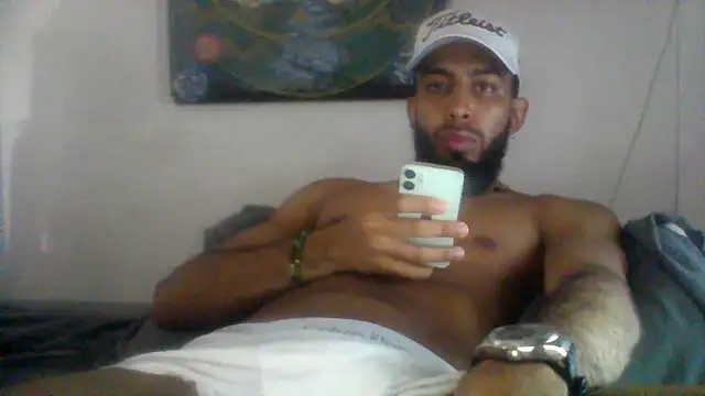 Snapshot of Alessandro__Rossi chatting on July 29, 2026, 4:10 am Alessandro Rossi online show from July 29, 2026, 4:10 am