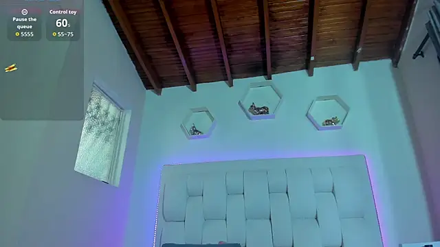 Snapshot of shanakendall chatting on November 18, 2025, 3:05 pm shanakendall online show from November 18, 2025, 3:05 pm