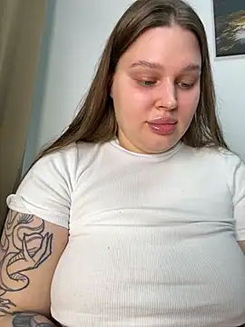 Snapshot of perfect_sweety_girl chatting on October 18, 2025, 6:52 pm perfect sweety girl online show from October 18, 2025, 6:52 pm