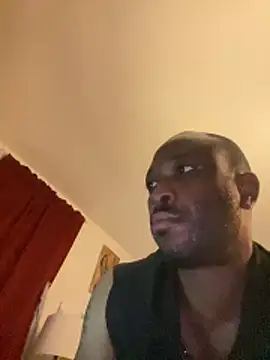 KingB8r online show from December 18, 2025, 4:07 am