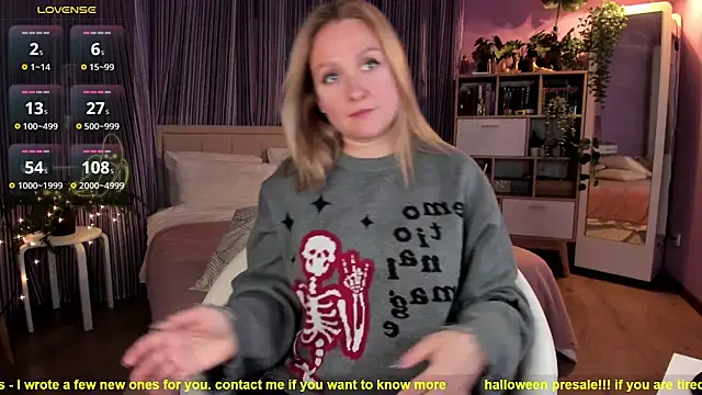 Snapshot of Lazy_Lady chatting on October 26, 2025, 10:32 am Lazy Lady online show from October 26, 2025, 10:32 am