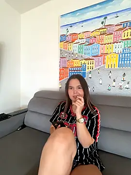 Snapshot of TheCinderella chatting on October 24, 2025, 12:56 pm TheCinderella online show from October 24, 2025, 12:56 pm