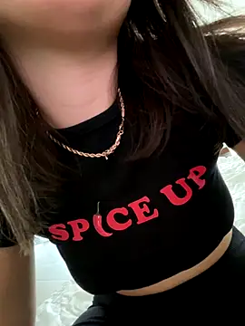 Snapshot of TheCinderella chatting on October 30, 2025, 3:13 pm TheCinderella online show from October 30, 2025, 3:13 pm