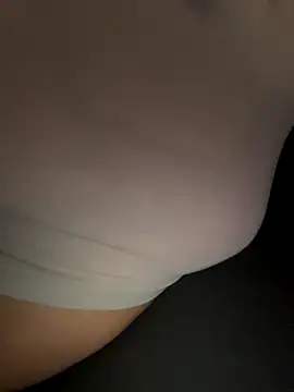 Snapshot of TheCinderella chatting on November 11, 2025, 11:49 pm TheCinderella online show from November 11, 2025, 11:49 pm