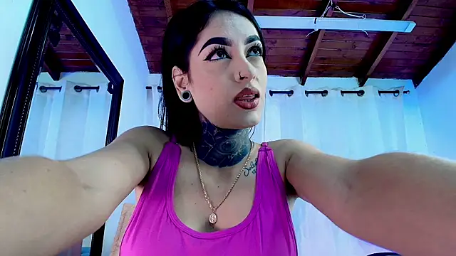 Snapshot of danna_berlin_ chatting on March 5, 2025, 7:17 pm danna berlin online show from March 5, 2025, 7:17 pm