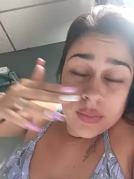 Snapshot of Latina_sexy1 chatting on February 22, 2025, 2:41 pm Latina sexy1 online show from February 22, 2025, 2:41 pm