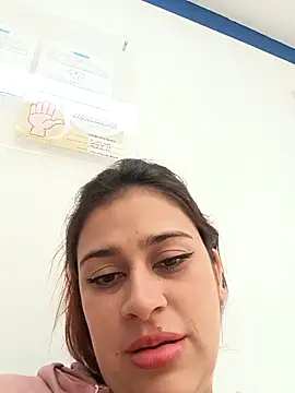 Snapshot of Latina_sexy1 chatting on September 22, 2025, 1:13 pm Latina sexy1 online show from September 22, 2025, 1:13 pm