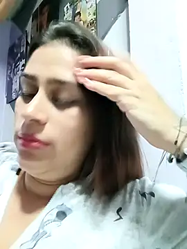 Snapshot of Latina_sexy1 chatting on October 11, 2025, 1:49 am Latina sexy1 online show from October 11, 2025, 1:49 am