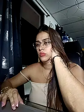 Latina sexy1 online show from March 3, 2026, 2:39 am