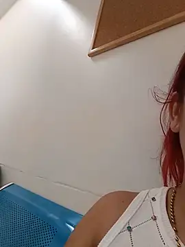 Snapshot of Latina_sexy1 chatting on May 28, 2026, 12:57 pm Latina sexy1 online show from May 28, 2026, 12:57 pm