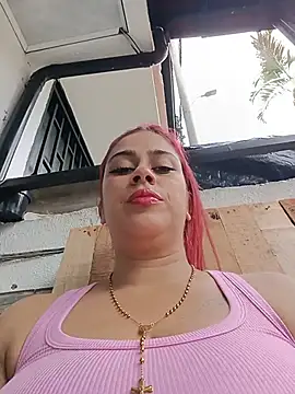 Snapshot of Latina_sexy1 chatting on May 29, 2026, 12:58 pm Latina sexy1 online show from May 29, 2026, 12:58 pm