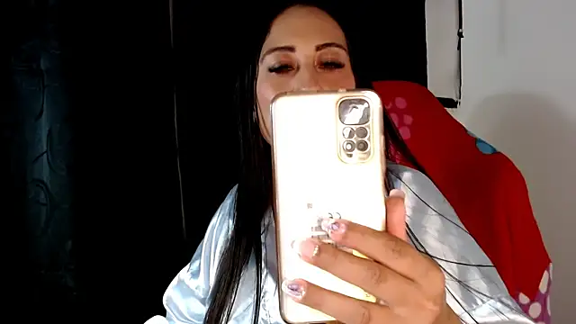 carolinalovee  online show from January 11, 2025, 4:38 am