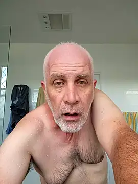 Snapshot of guywifi chatting on February 7, 2026, 2:37 am guywifi online show from February 7, 2026, 2:37 am