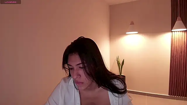 Snapshot of Sassy--Girl chatting on February 28, 2026, 11:11 am Sassy--Girl online show from February 28, 2026, 11:11 am