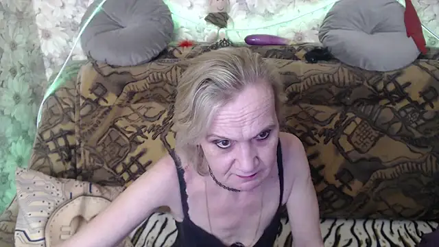 Snapshot of MissBekker chatting on January 31, 2025, 12:39 am MissBekker online show from January 31, 2025, 12:39 am