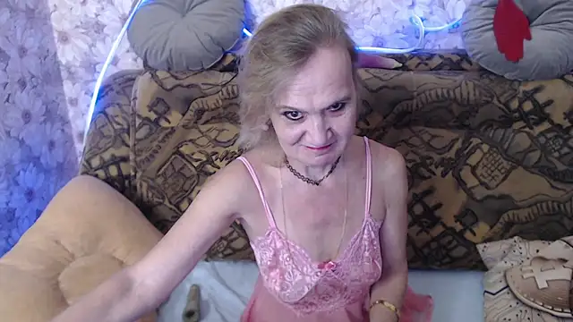 Snapshot of MissBekker chatting on September 9, 2025, 6:51 pm MissBekker online show from September 9, 2025, 6:51 pm