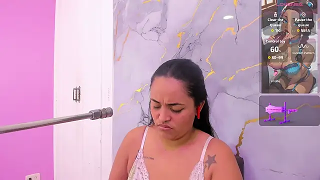 Snapshot of susan__bigass chatting on April 21, 2026, 11:38 am susan bigass online show from April 21, 2026, 11:38 am