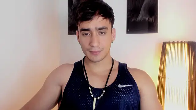 AlexRivera6 online show from October 9, 2025, 12:47 pm