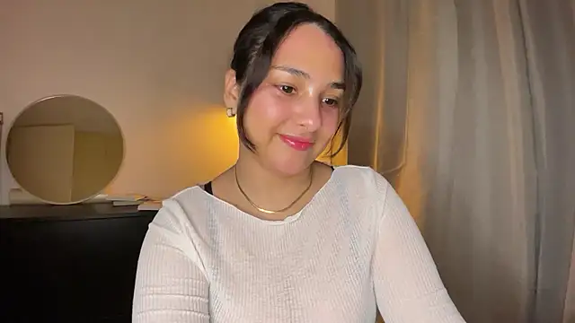 xSelena online show from January 8, 2025, 2:57 am