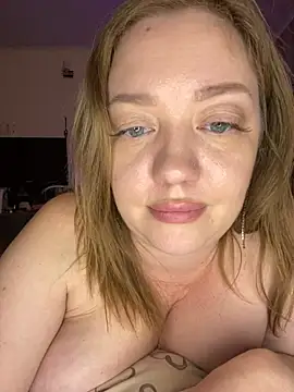 Snapshot of BBWOOW chatting on December 16, 2024, 1:21 am BBWOOW online show from December 16, 2024, 1:21 am