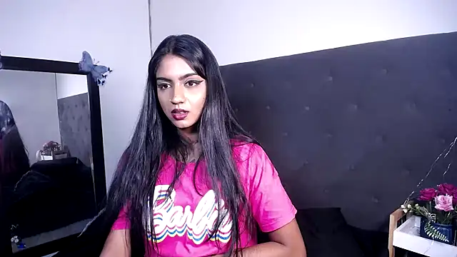 Delilah Blazee online show from March 28, 2026, 5:18 am