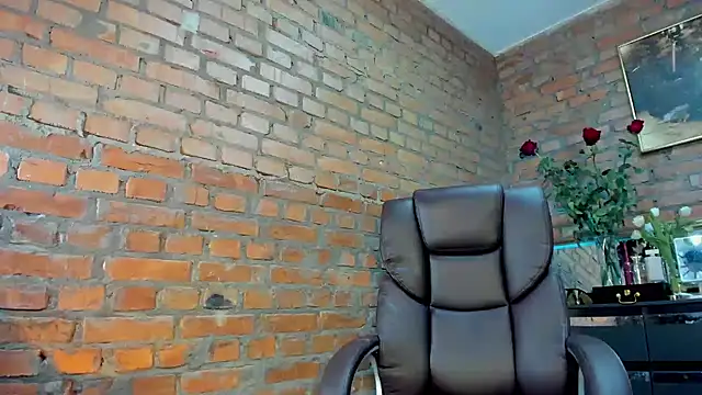 MistressMilana online show from March 7, 2026, 2:47 pm