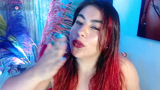 gatuwildhott online show from April 30, 2026, 1:39 pm