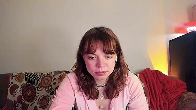 Snapshot of ClancyMorissey chatting on January 13, 2025, 12:51 am ClancyMorissey online show from January 13, 2025, 12:51 am