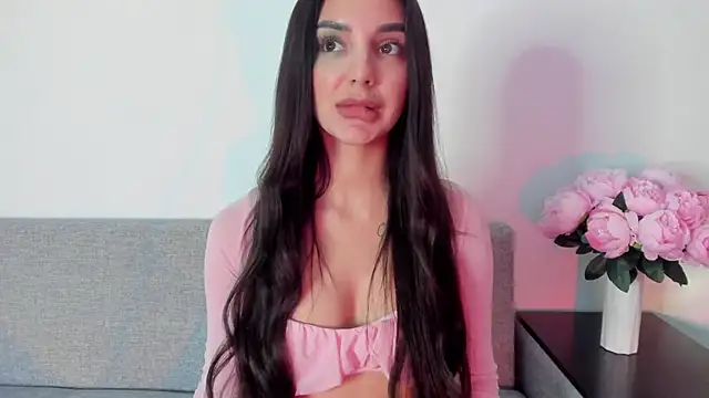 miss emily  online show from September 11, 2025, 1:39 am