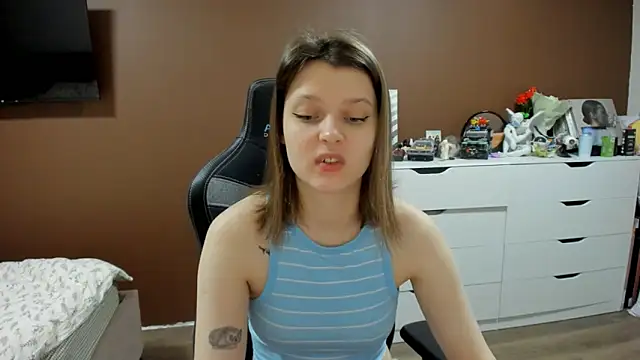 SoniNesti online show from April 3, 2026, 3:32 pm