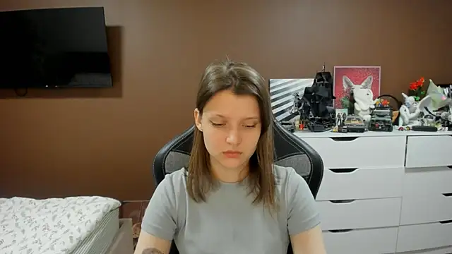 Snapshot of SoniNesti chatting on June 12, 2026, 3:55 pm SoniNesti online show from June 12, 2026, 3:55 pm