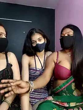 cutee  crazy online show from January 18, 2026, 11:25 am