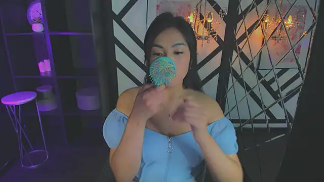 JasmineMagical online show from September 12, 2025, 5:29 am