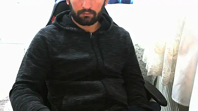 Snapshot of crazybaby5461 chatting on November 29, 2025, 6:00 pm crazybaby5461 online show from November 29, 2025, 6:00 pm