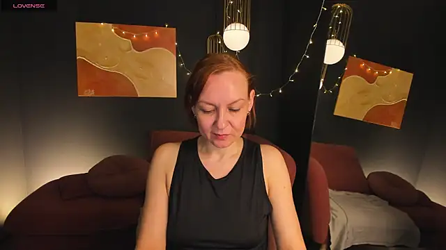 NikaGentle online show from March 4, 2025, 8:57 am