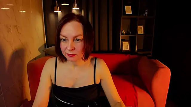 NikaGentle online show from February 1, 2026, 5:39 am