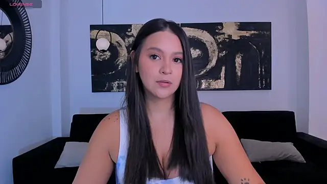 Snapshot of ToriCrossX chatting on November 19, 2025, 1:22 pm ToriCrossX online show from November 19, 2025, 1:22 pm