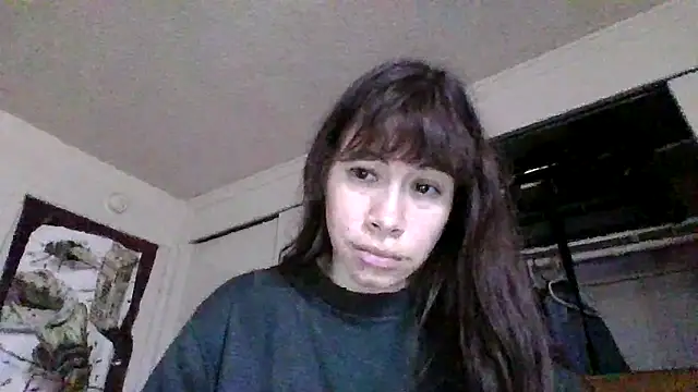 petitedoll29 online show from December 1, 2024, 7:36 pm